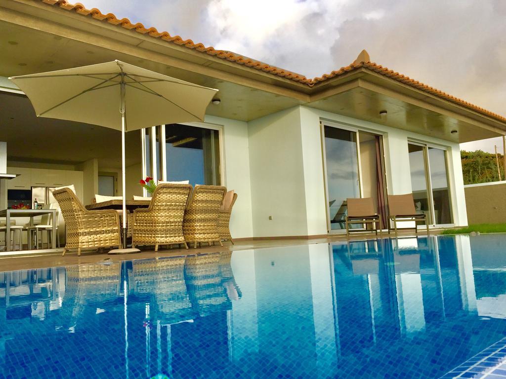 Villa Pinheira III Heated Pool Calheta  Exterior photo